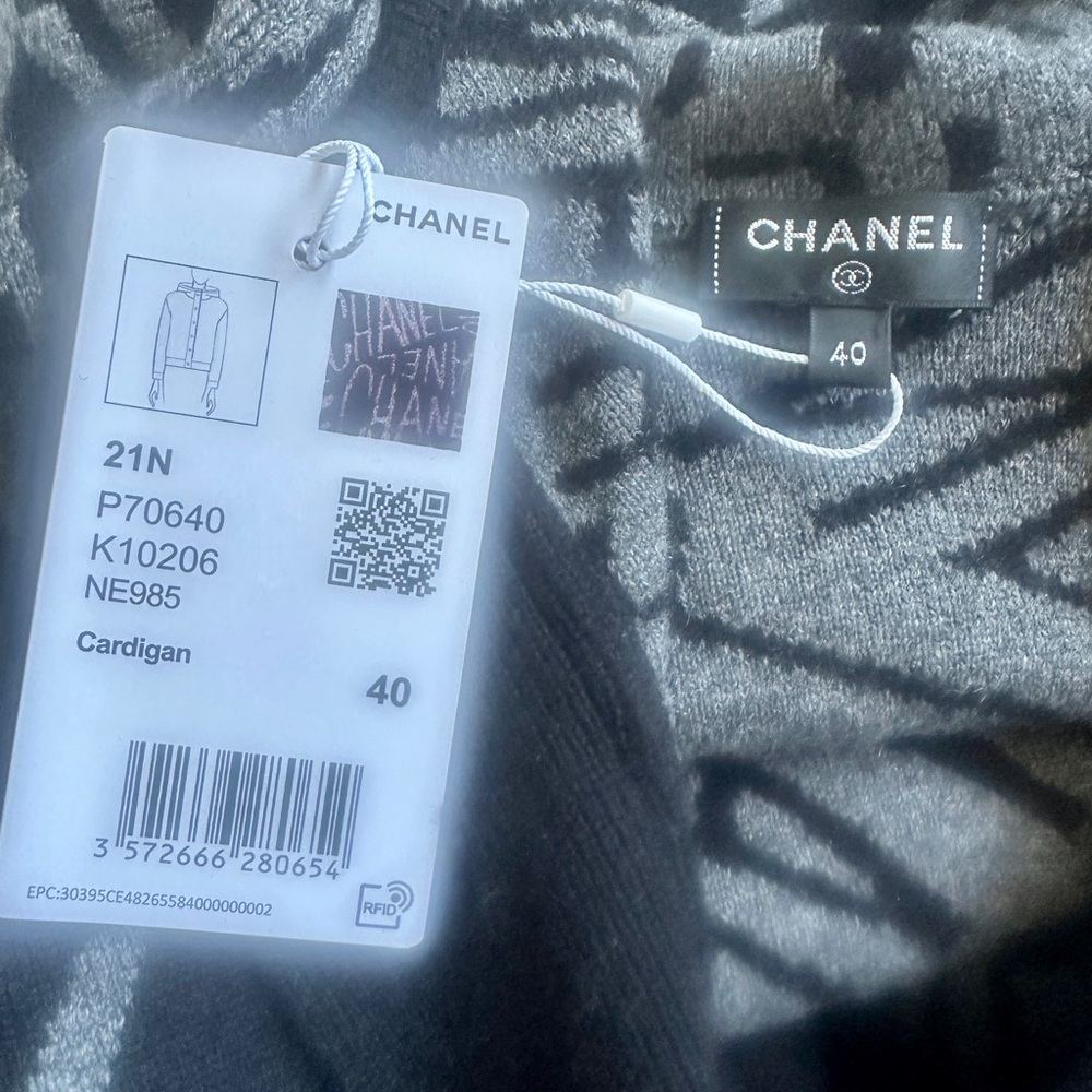 CHANEL Black and Gray Logo Hooded Jacket - Picture 6 of 8